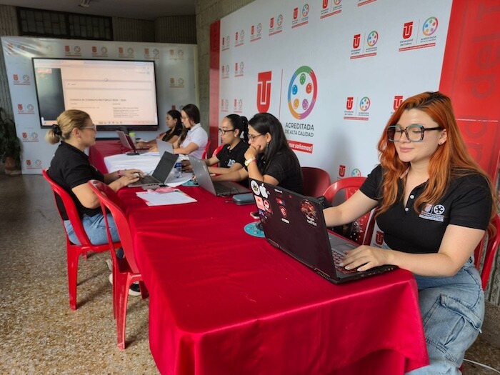 Avanza la jornada de elección del rector(a) de la UTolima
