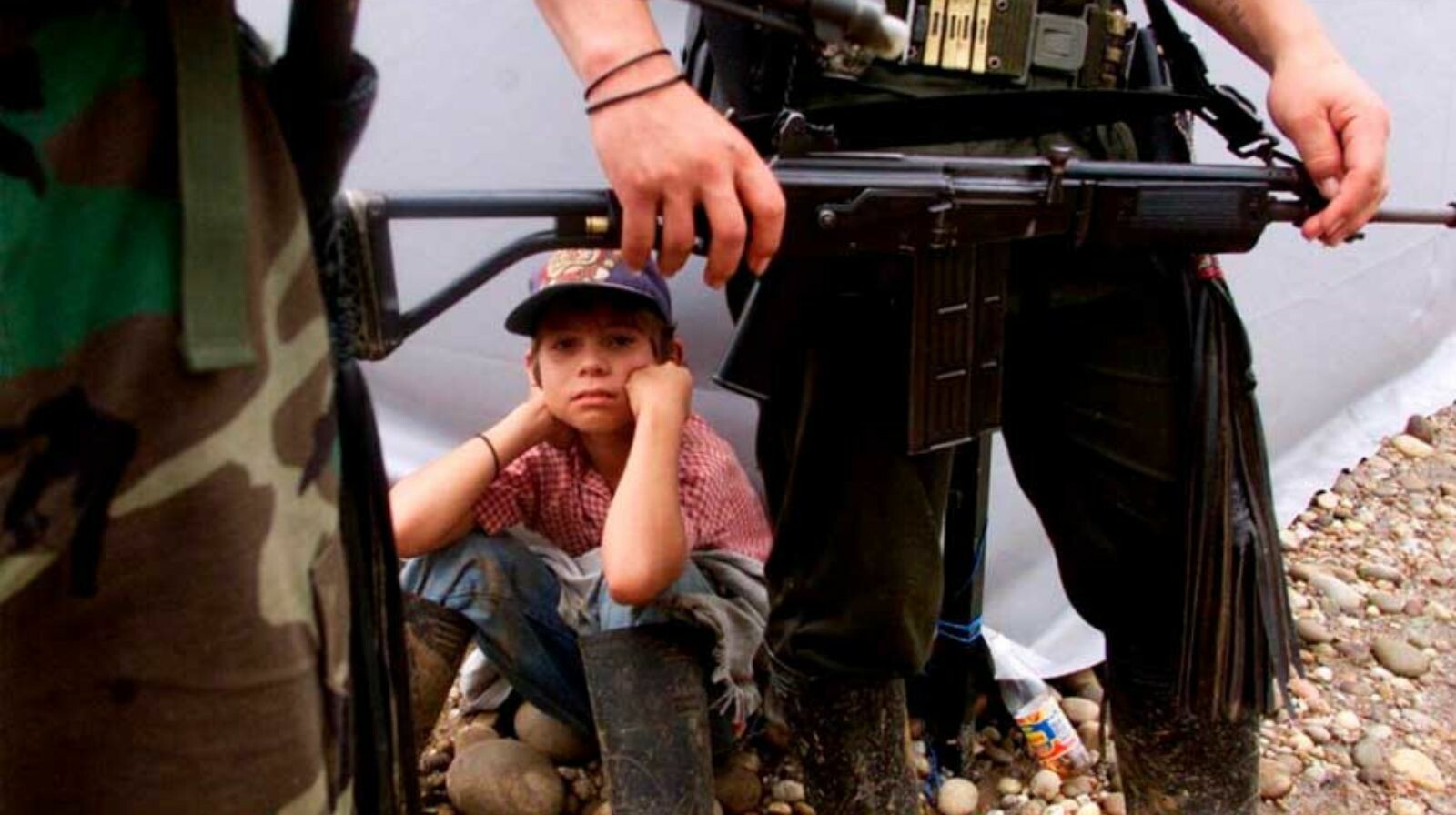 En el Día de los Derechos Humanos, Colombia enfrenta repunte de reclutamiento de menores