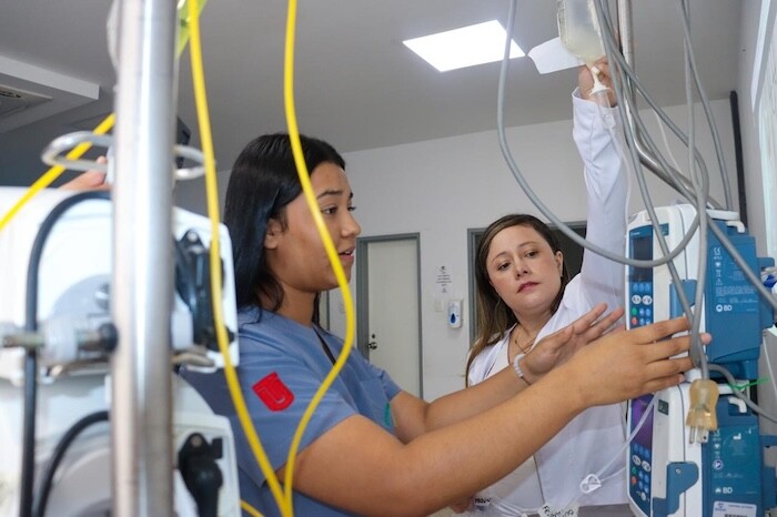 Enfermería de la Tolima recibe acreditación internacional de MERCOSUR