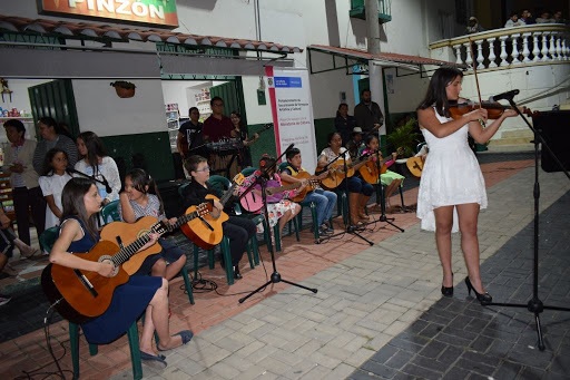 Más&nbsp;de 120.000 millones de pesos para el sector cultura