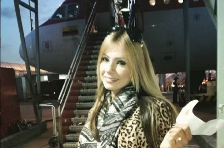 Esperanza Gómez y 2 mil becas a regalar