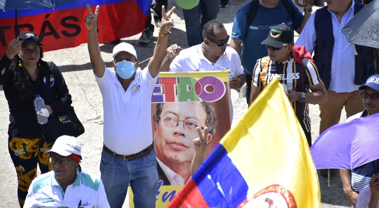 En Ibagué se sumarán al "gran paro nacional" que convocó Petro