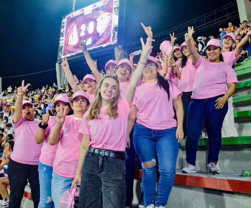 Fábrica de Licores del Tolima, primera industria licorera del país con un programa social: Tapa Roja Solidario