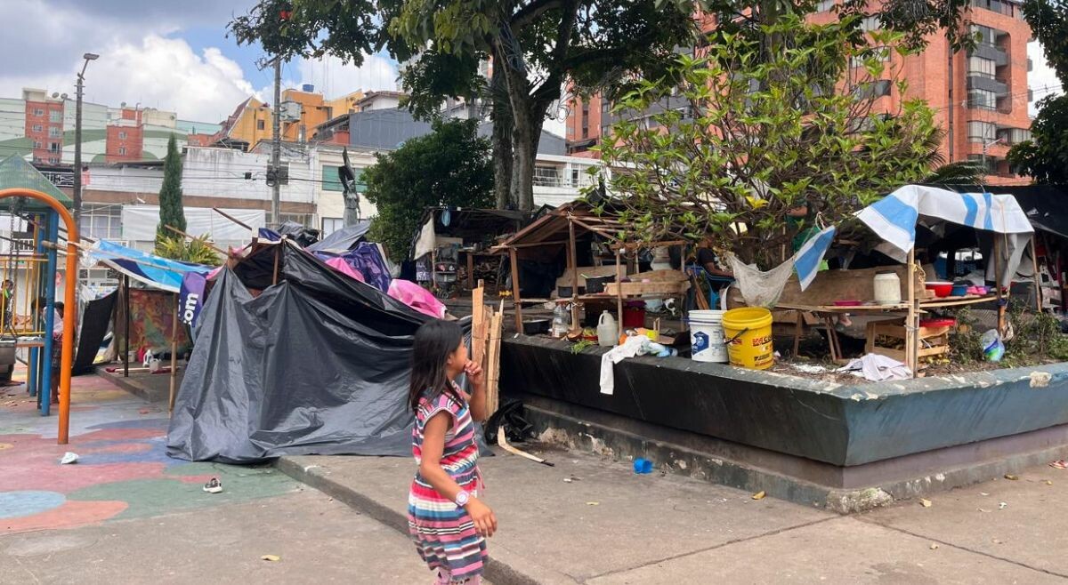 Familias Emberá viven en condiciones indignas en Ibagué mientras su retorno sigue sin concretarse
