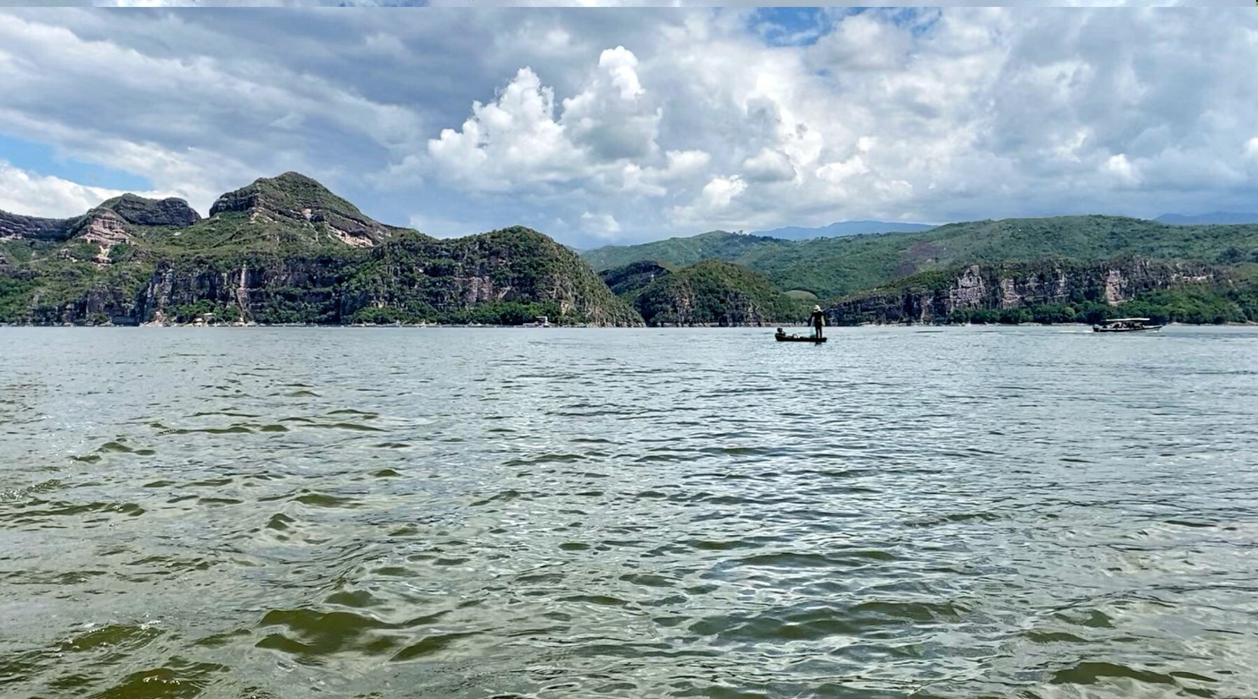 Embalse de Prado cerró septiembre con leve aumento en su nivel