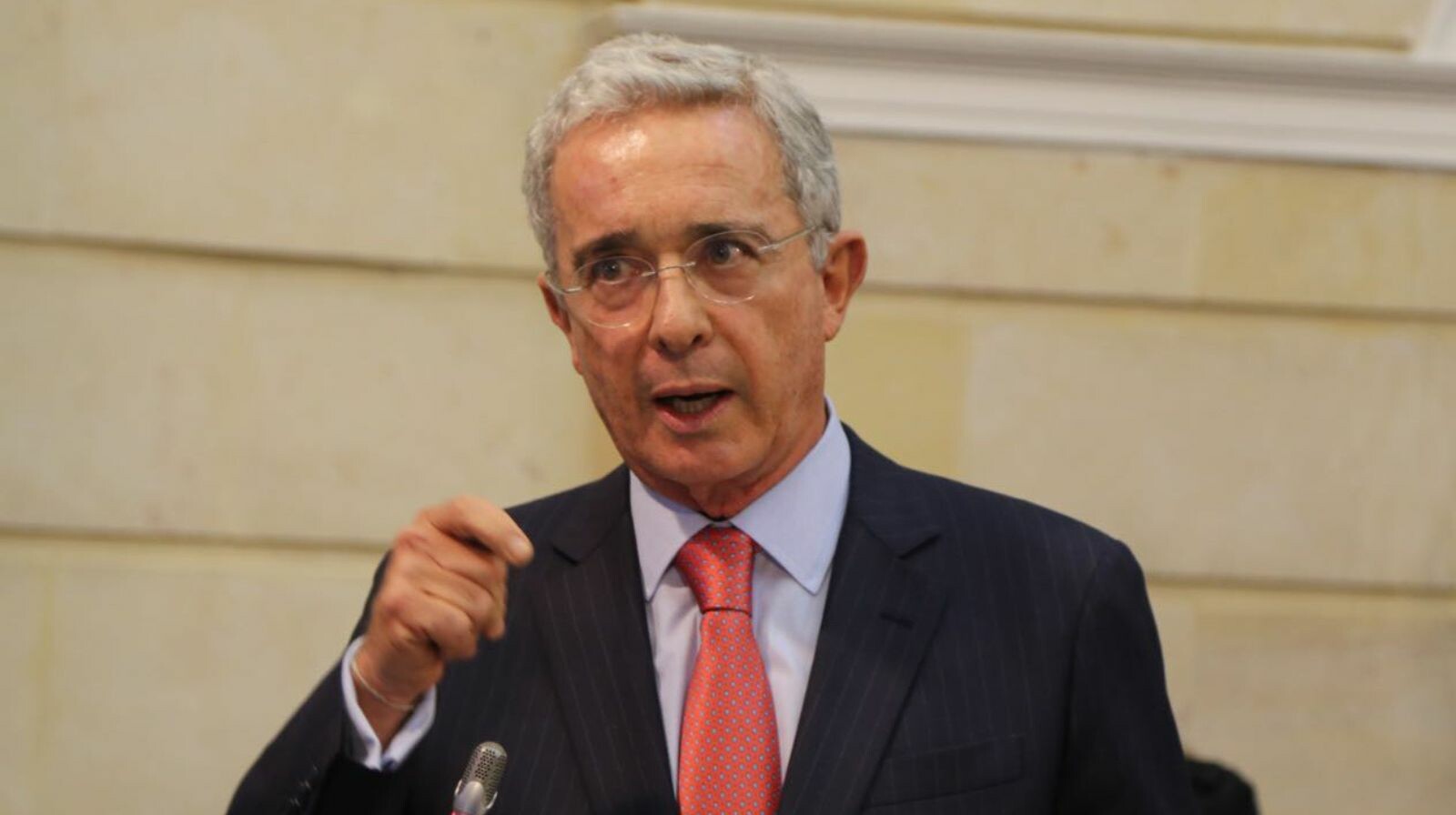 Fiscalía pide a la Corte Suprema que confirme condena de Álvaro Uribe