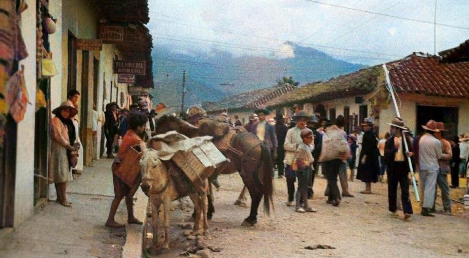 Fotos antiguas muestran la dinámica vida de Ibagué en 1935
