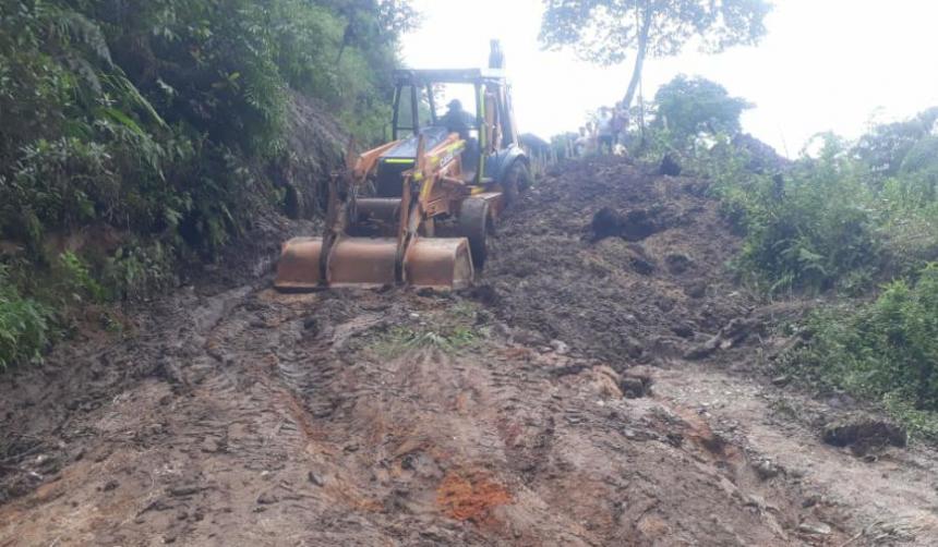 Gobierno del Tolima atiende vías afectadas por el invierno
