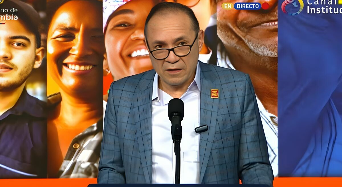 Gobierno marca un giro en la política salarial con aumento histórico del mínimo