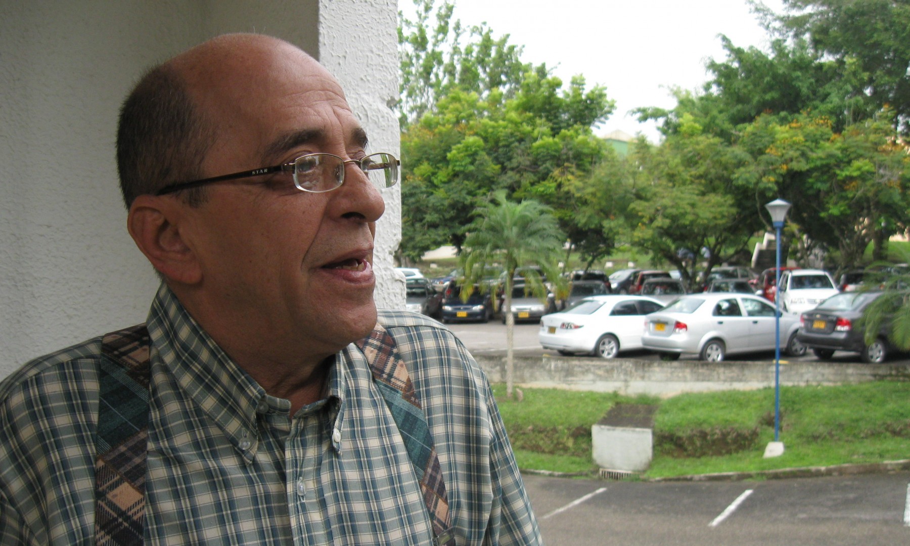 Unibagué rinde tributo a Gustavo Zambrano