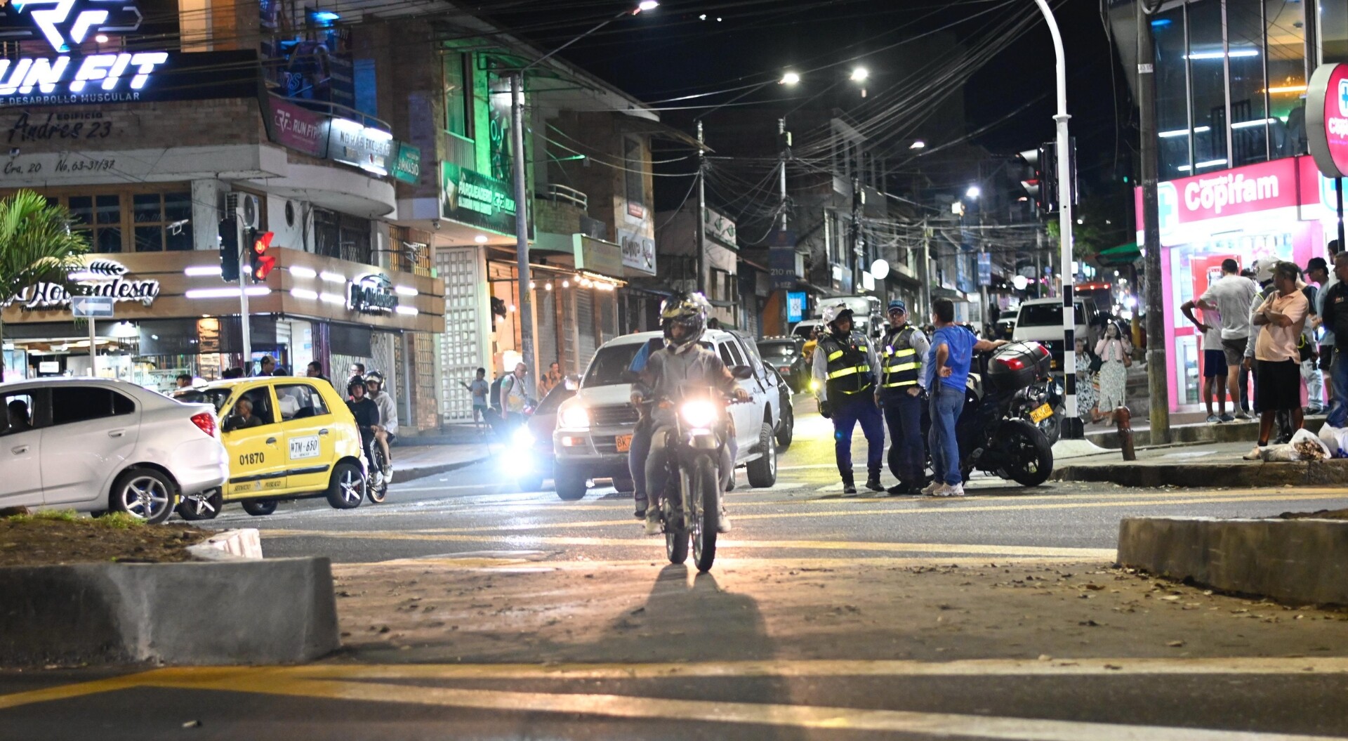 Habilitado el nuevo semáforo de la avenida Ambalá con calle 64