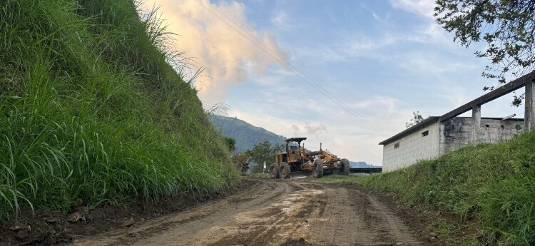 Herveo mejora su red rural con 3,7 kilómetros de vías terciarias