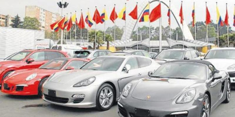 Crédito para carros bajó en Colombia