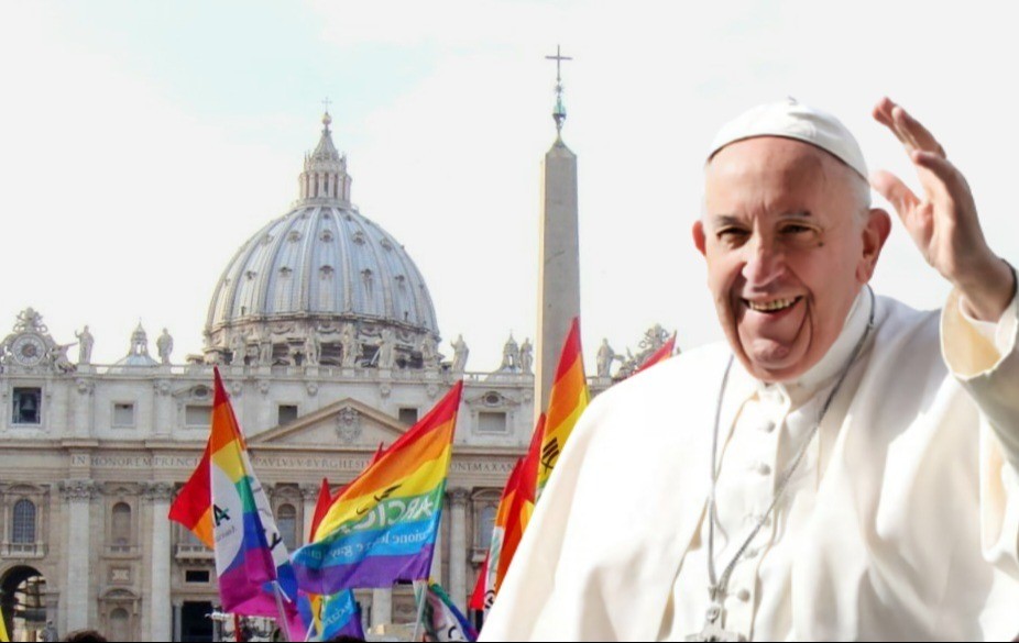 Histórico: El Papa autoriza la bendición de parejas del mismo sexo