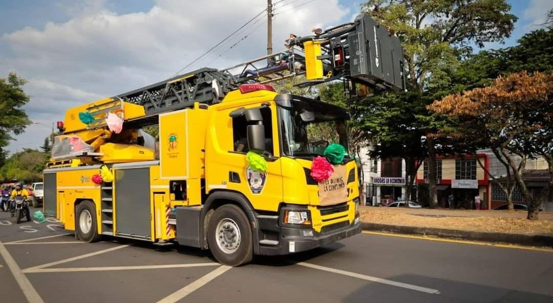 Ibagué ahora cuenta con moderna máquina escalera de 32 metros de altura