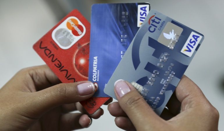 Ojo con sus tarjetas de crédito, lo pueden estafar