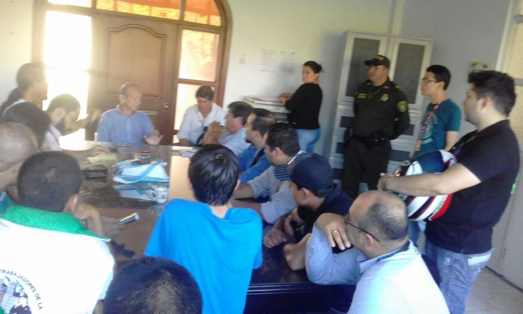 Alcaldía canceló decreto de restricción de parrillero en Ibagué, tras reunión con motociclistas