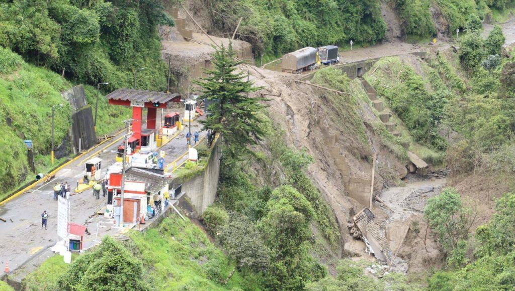 Habilitan paso restringido a un carril de la vía Ibagué - La Linea