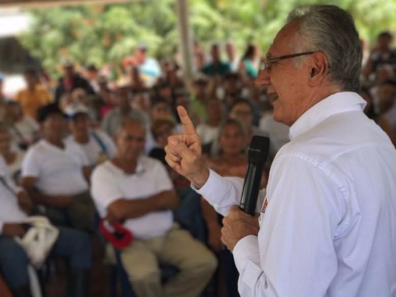 Jaramillo garantiza agua potable para Hacienda la Miel