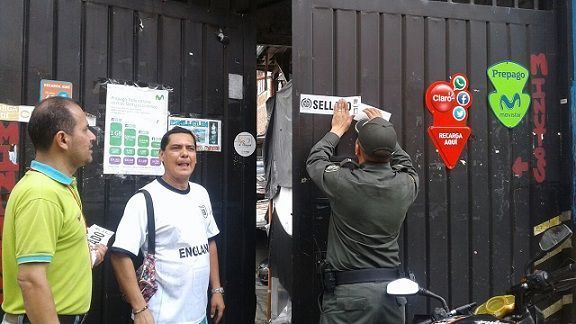 Sellan tres parqueaderos ilegales del centro de Ibagué