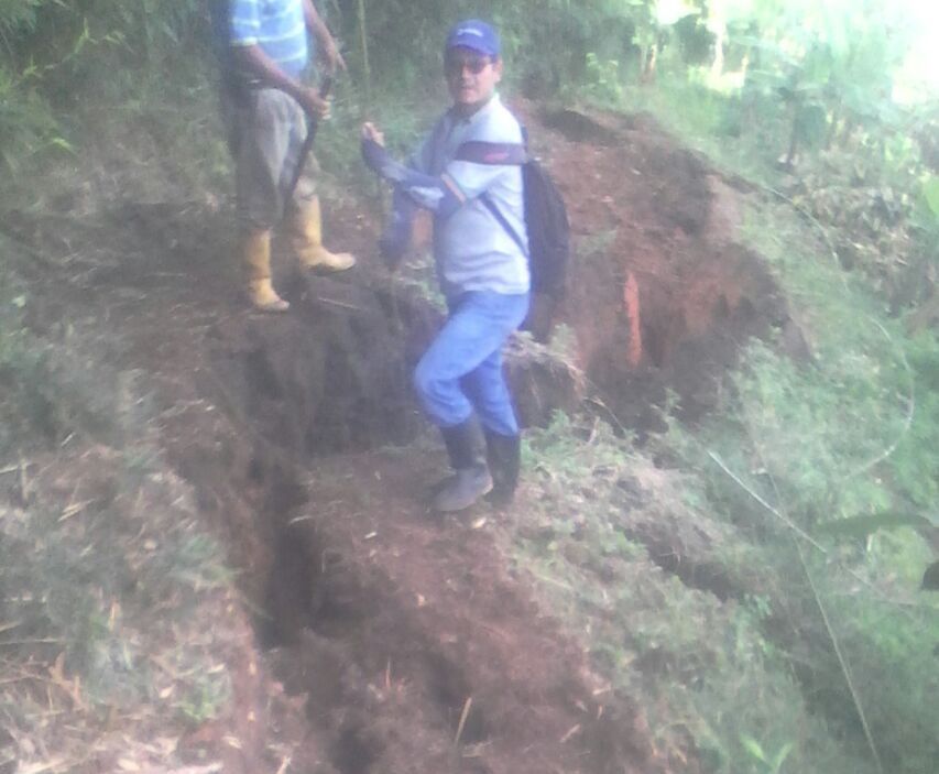 Organismos de socorro en alerta tras hundimiento de tierra en el municipio de Falan