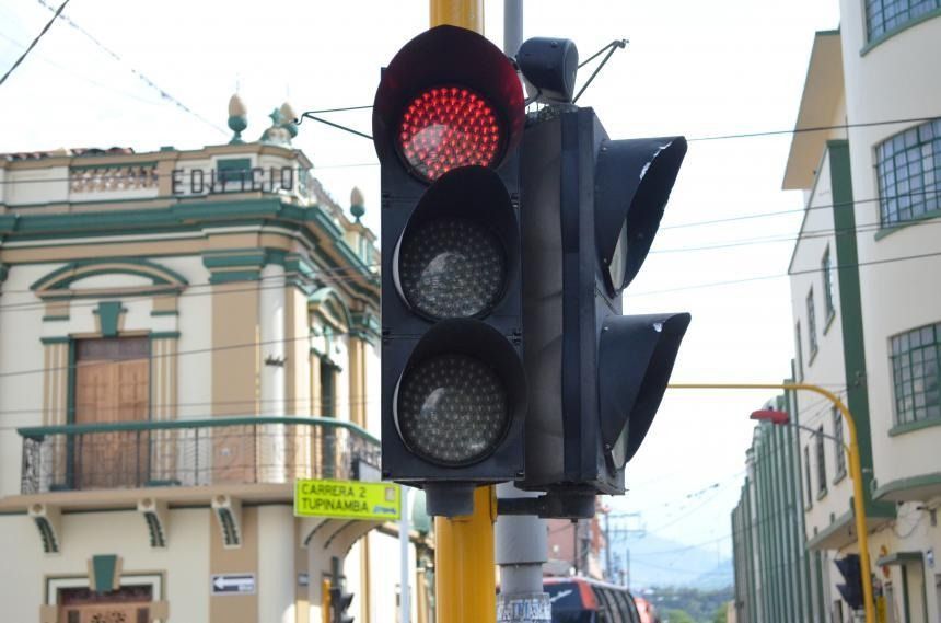 585 semáforos de Ibagué recibirán mantenimiento preventivo
