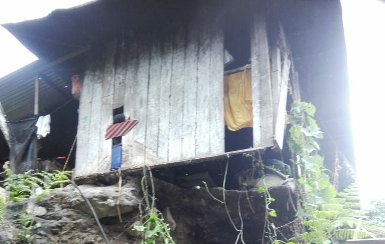 Chaparral resultó afectado por las fuertes lluvias en la zona urbana y rural