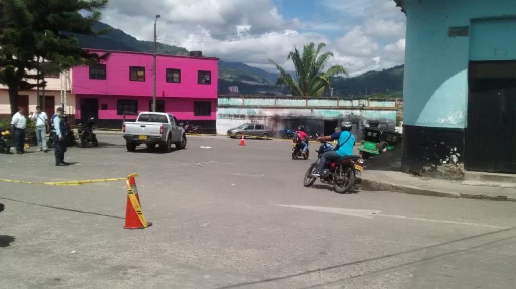 Carrera Segunda sur estará habilitada en doble sentido por derrumbe en vía alterna