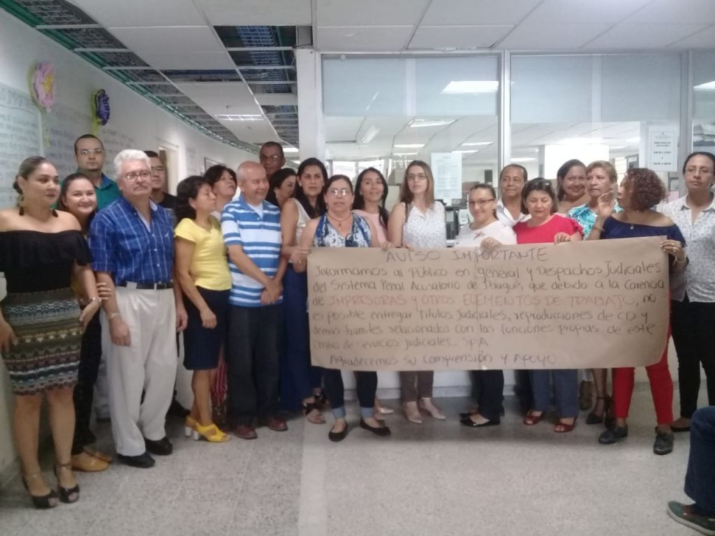 El Sistema Penal Acusatorio a punto de colapsar por falta de papel, impresoras y otros elementos