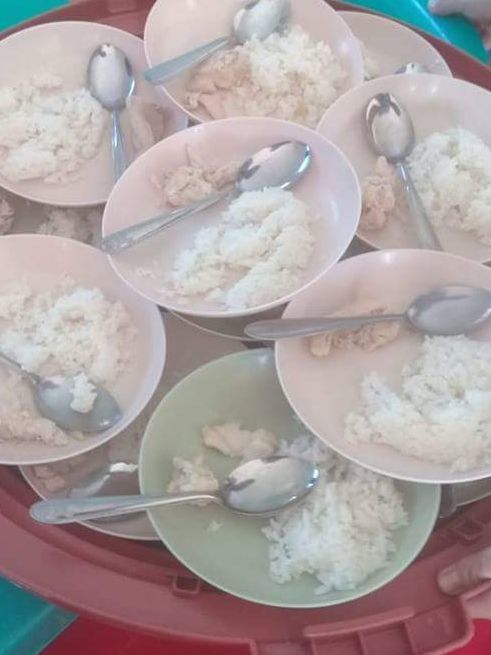 Padres de familia molestos por alimentación escolar para niños en Melgar