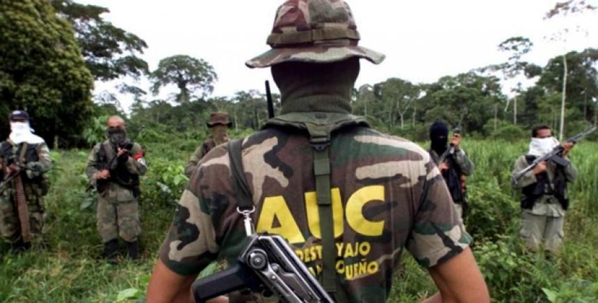 Panfleto de las Águilas Negras apareció en Roncesvalles amenazando a líderes sociales