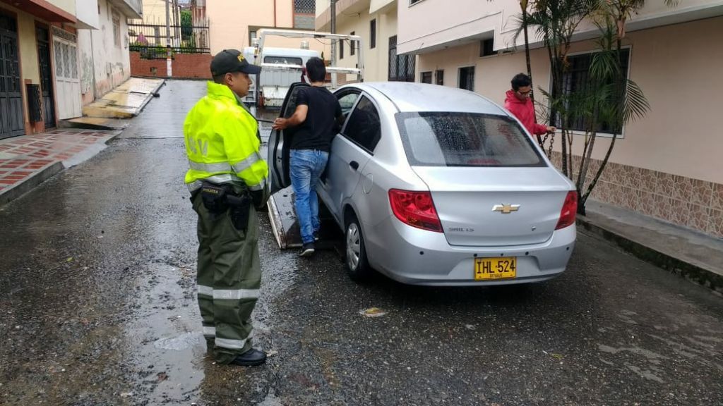Inmovilizaron 25 vehículos que prestaban servicio de transporte ilegal