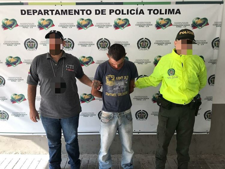 Fue a visitar a su expareja y la violó