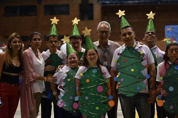 90 niños con discapacidad reciben educación, refrigerios, transporte y subsidios