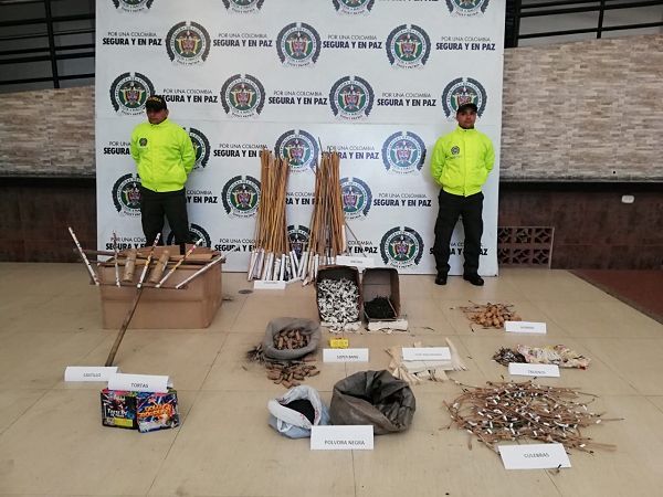 Policía halló cuatro bodegas con 120 kilos de pólvora durante la nochebuena en Ibagué