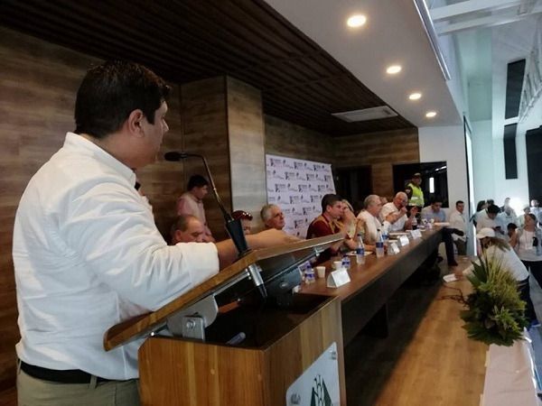 Así avanza el taller del Centro Democrático en Ibagué