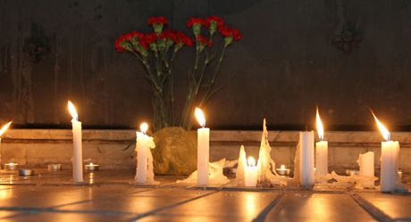 Velatón por las mujeres víctimas de la violencia