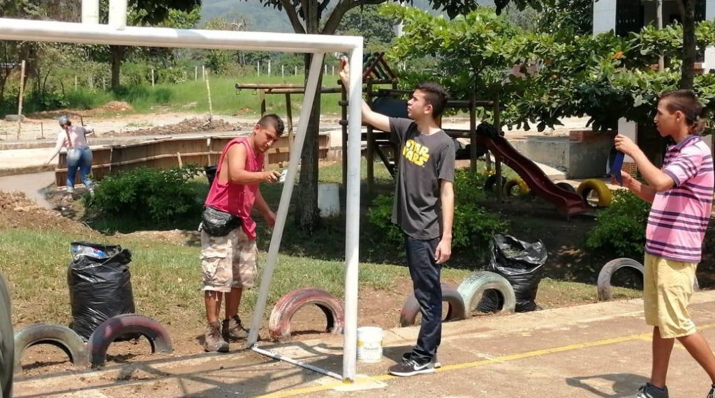 Diez infractores cambiaron multas por trabajo comunitario