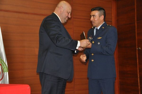 El Servicio Geológico Colombiano hace reconocimiento al cacom 4, con sede en Melgar