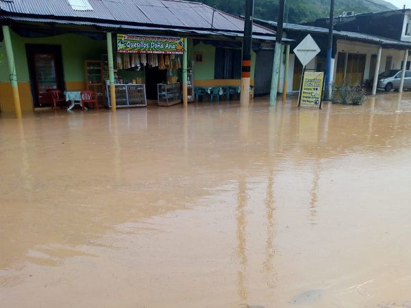 Inundaciones en Coello, Piedras, Suárez y Gualanday