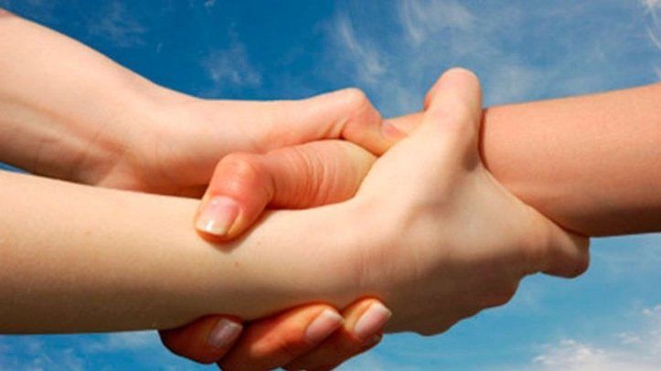 “Programas de prevención contra el suicidio se están convirtiendo en un negocio”: Psicólogo Oscar Ovalle