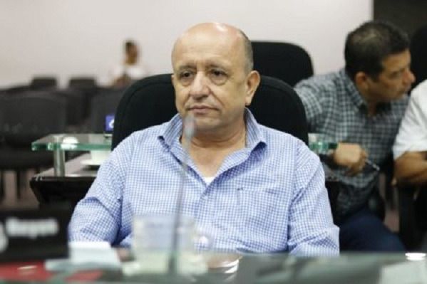 Diputado C. Reyes, pide a gobernador Barreto retractarse de afirmaciones groseras contra el liberalismo