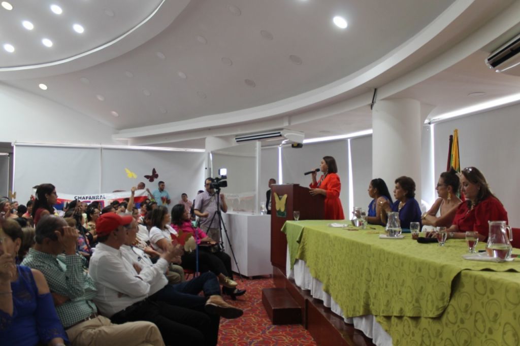 “Me puedo equivocar en un discurso, pero nunca para ser parte de la corrupción”: Rosmery Martínez