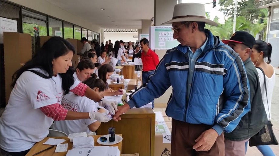 Hora de las elecciones cafeteras