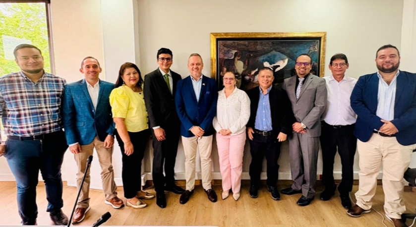 Con nuevas caras inicia la UT el 2026