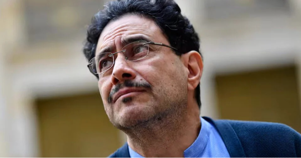 Iván Cepeda propone crear renta básica para personas con discapacidad