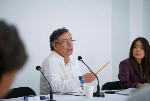 Petro anuncia importación de gas venezolano: "Será muchísimo más barato"