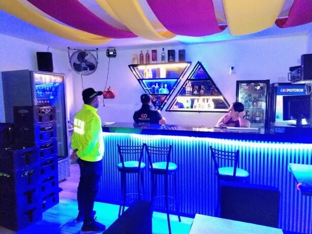 Golpe al contrabando en Mariquita: cierran establecimientos e incautan licor ilegal