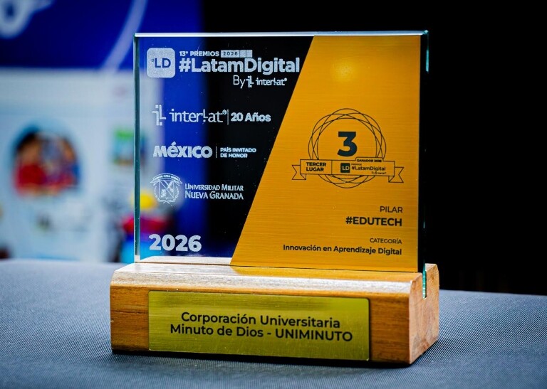 Premian a UNIMINUTO por innovación educativa con inteligencia artificial