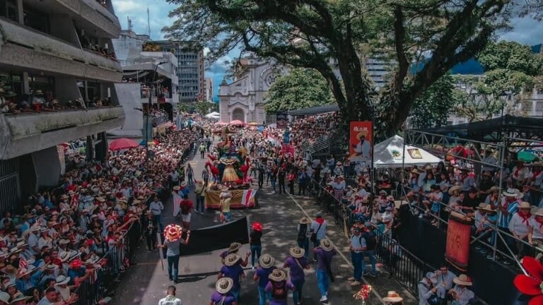 La Capital Musical ya vive el 52° Festival Folclórico
